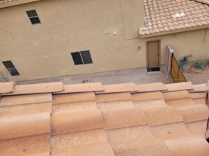 More birdwire on ridges installed by the Pigeonpros In Phoenix AZ