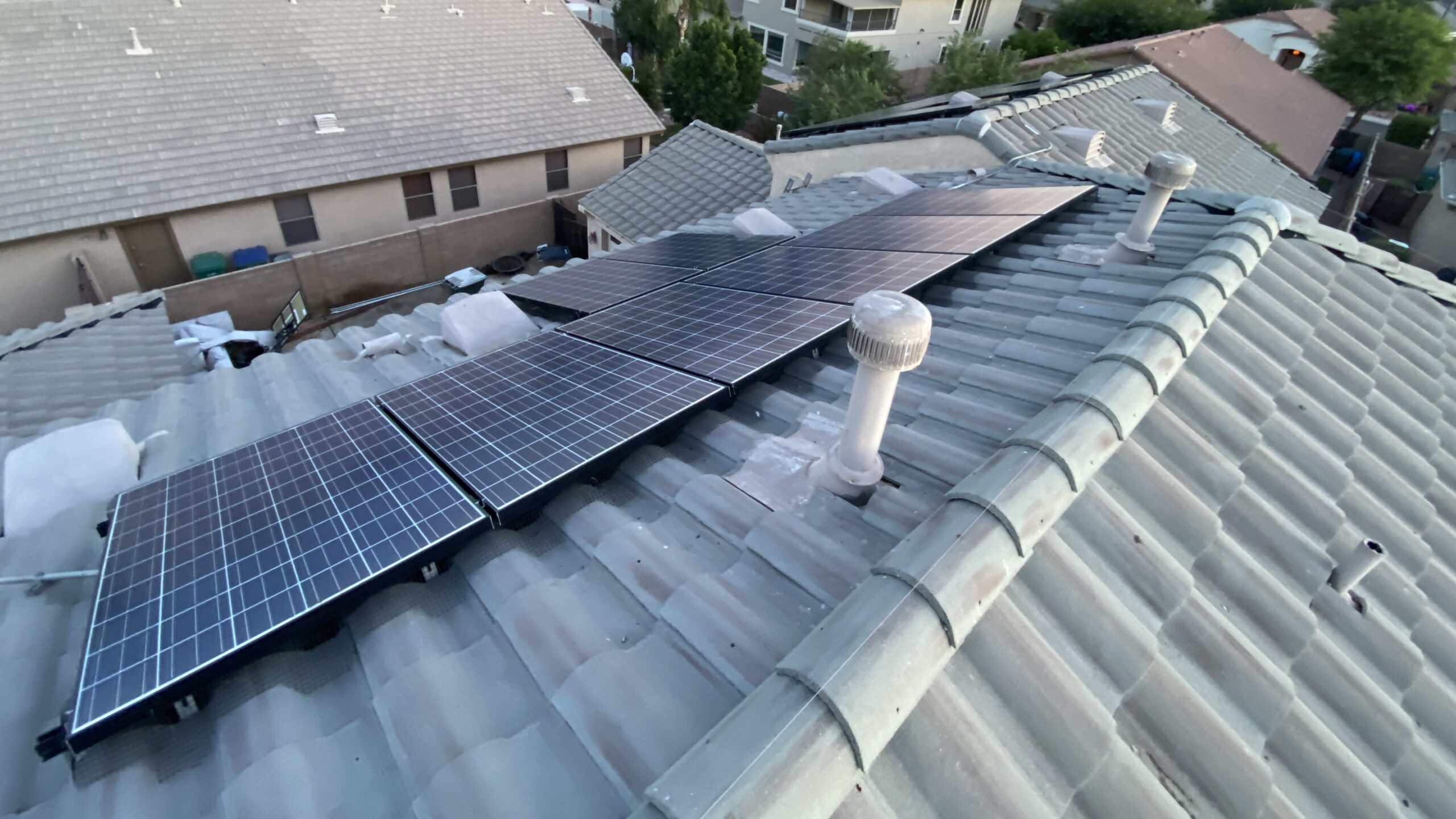 solar panel bird proofing by the Pigeonpros in Phoenix AZ